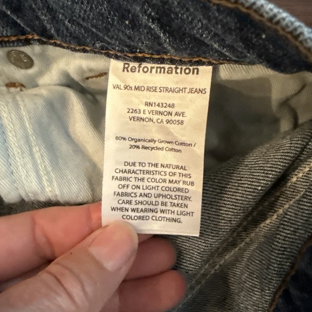 Reformation Val 90s Mid Rise Straight Jeans Raw Hem Side Slits Size 28 EUC - Picture 7 of 8